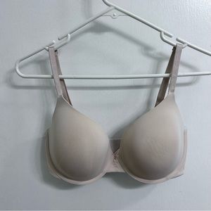 The T-Shirt lightly lined demi bra
